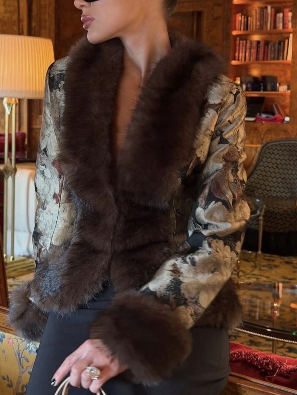 Floral Jacquard Faux Fur Trim Coat Women V Neck Single Button Full Sleeve Fur